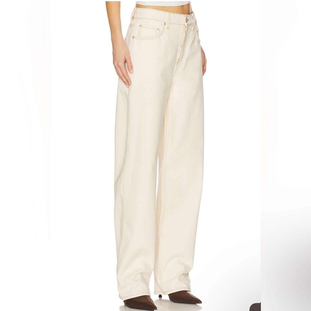 GRLFRND Boyfriend Jeans in Cream - Picture 2 of 16